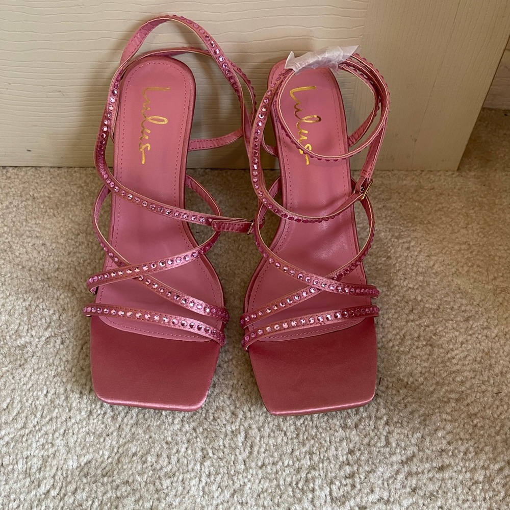Lulu's Square Pink Heels with Crisscross Straps